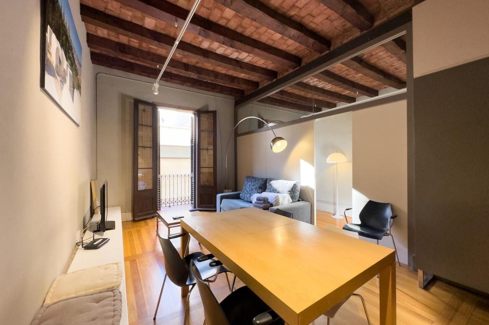 Apartment Fuer 5 Personen Ca 70 Qm In Barcelona-gracia, Costa Brava Costa Del Maresme *