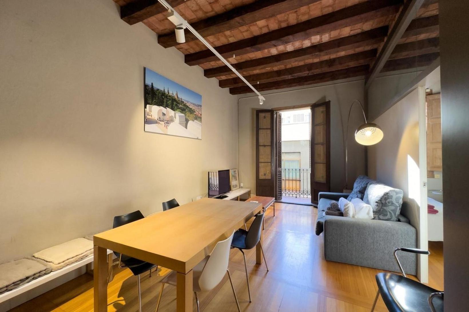 Fuer 5 Personen Ca 70 Qm In Barcelona-gracia, Costa Brava Costa Del Maresme